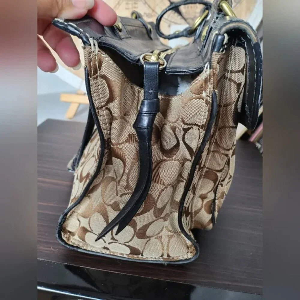 💜 Coach vintage bleeker black and tan purse - many pockets leather & canvas - Picture 4 of 9